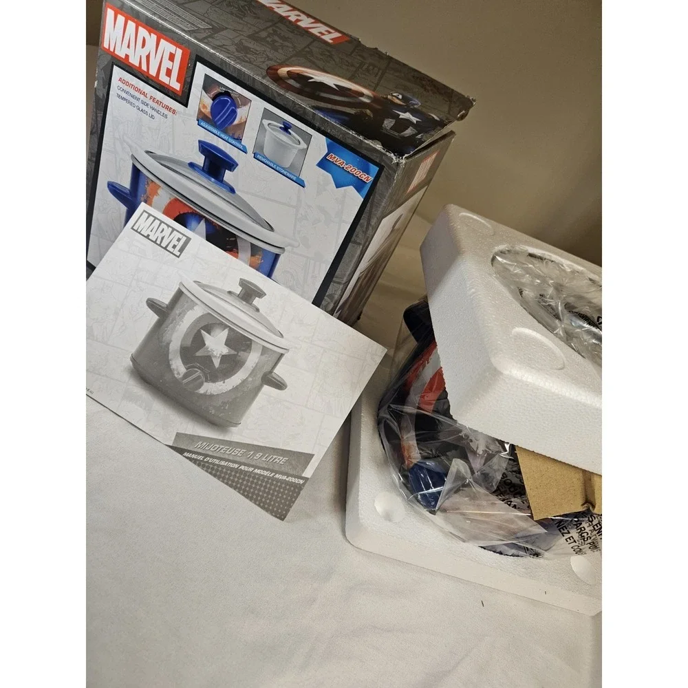 Select Brands marvel captain